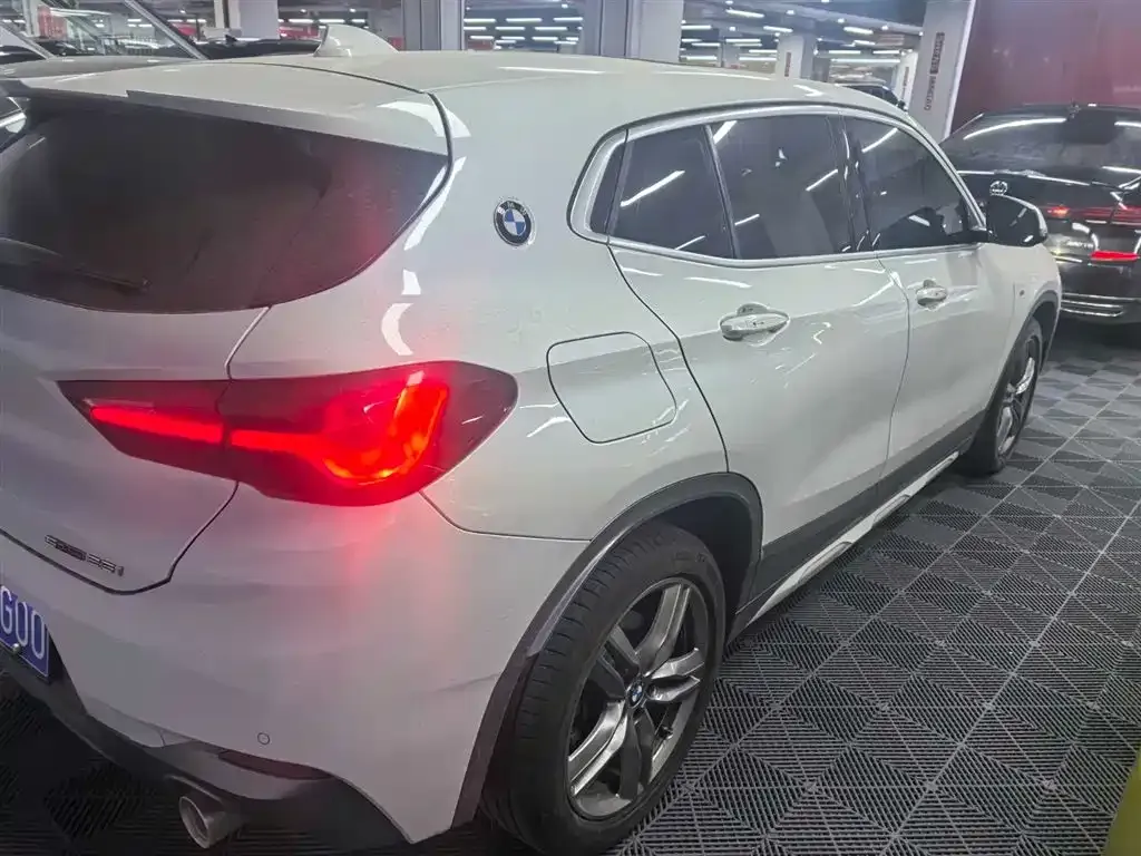BMW X2 — фото 8