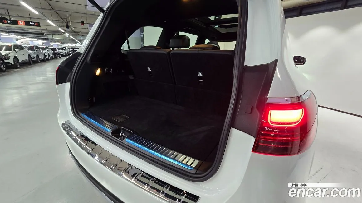 Mercedes-Benz GLS-Class — фото 10