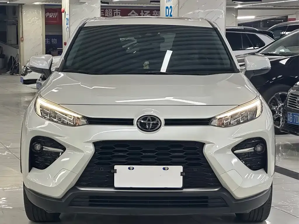 Toyota Wildlander — фото 2