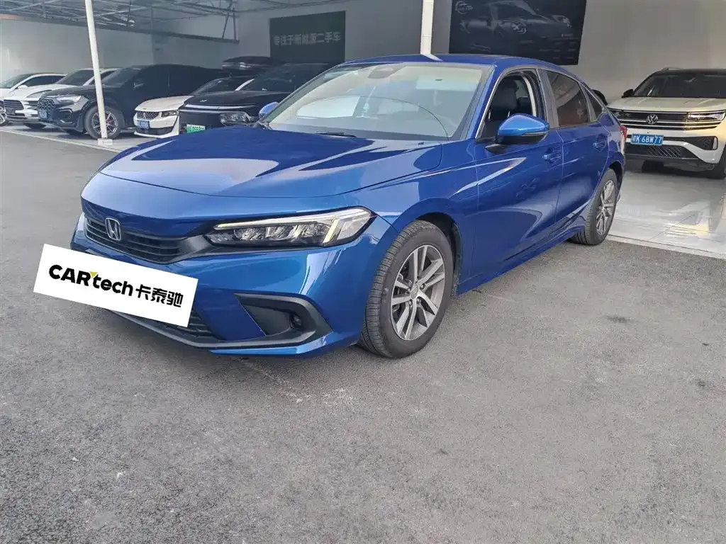 Honda Civic — фото 1