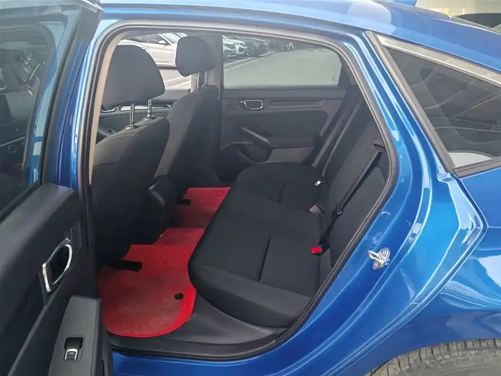 Honda Civic — фото 5