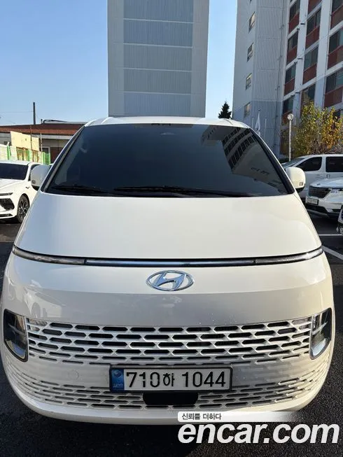 Hyundai Staria — фото 2