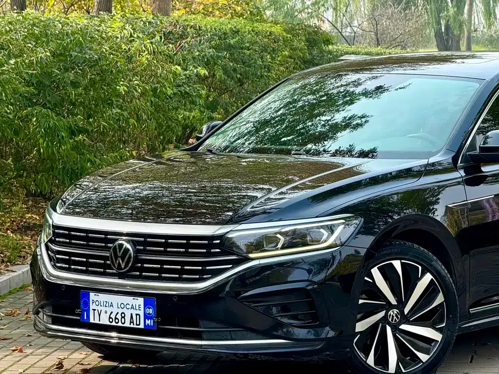 Volkswagen Passat — фото 3