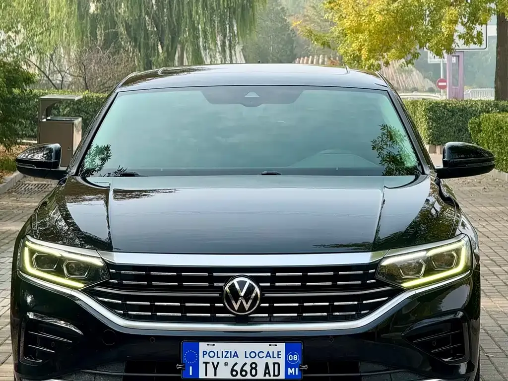 Volkswagen Passat — фото 4