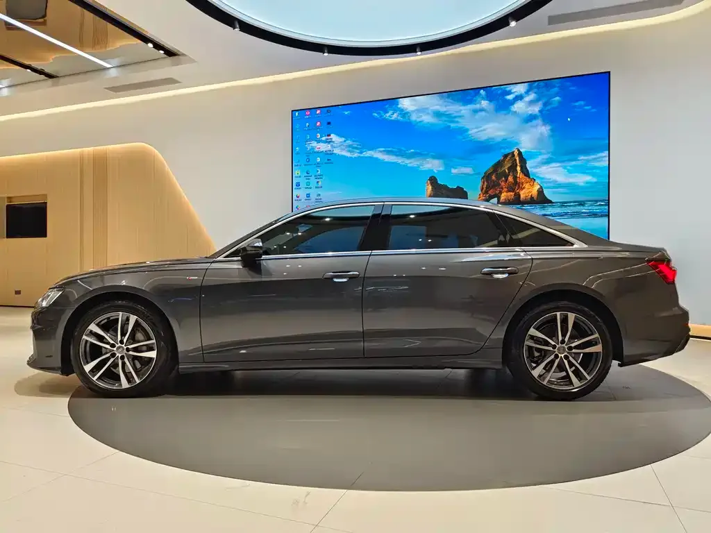 Audi A6L — фото 4
