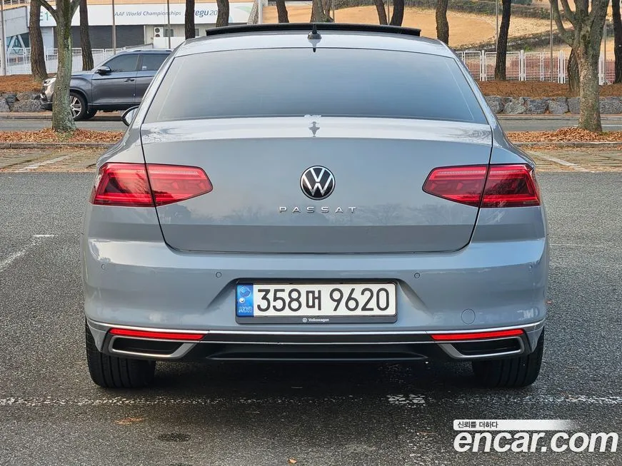 Volkswagen Passat — фото 4