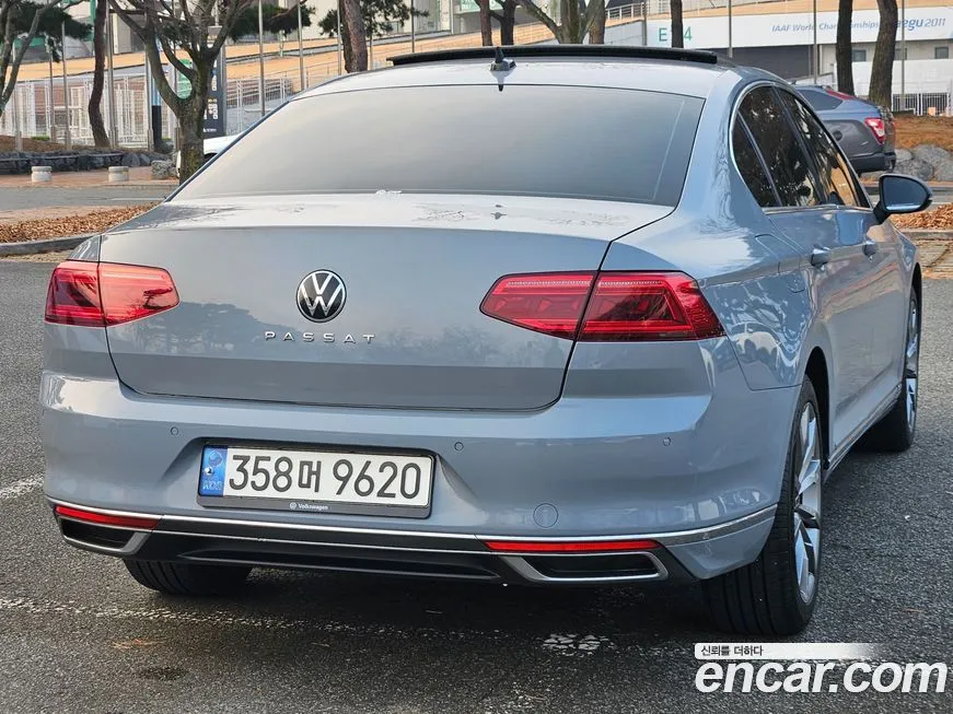 Volkswagen Passat — фото 5