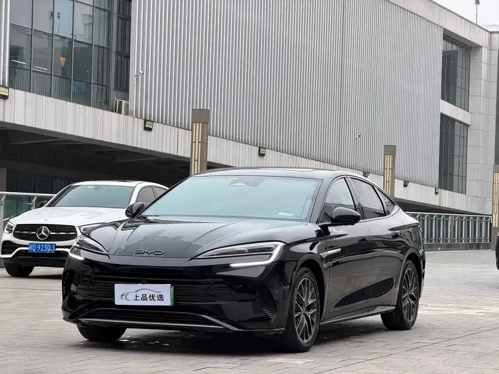 BYD Seal 07 DM-i — фото 1