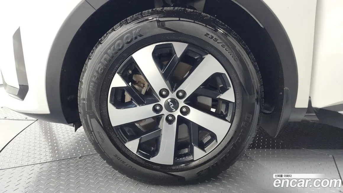 Kia Sorento — фото 5