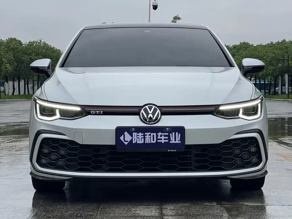 Volkswagen Golf GTI — фото 2