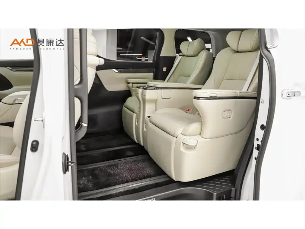 Toyota Vellfire — фото 7