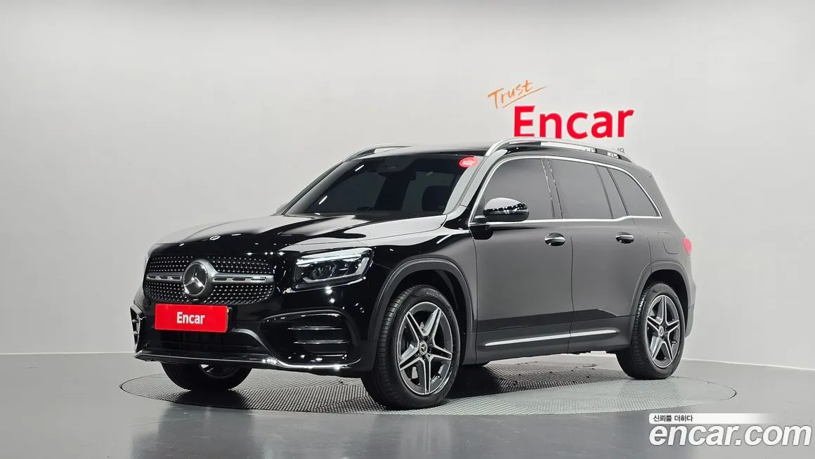 Mercedes-Benz GLB-Class — фото 1