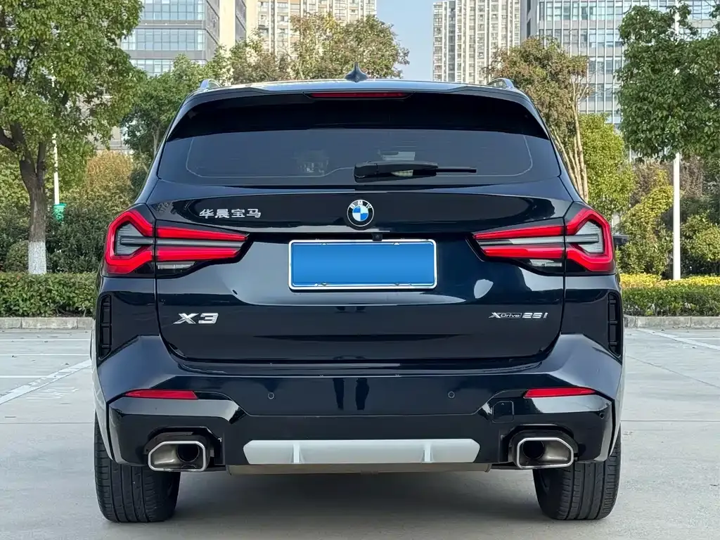 BMW X3 — фото 5