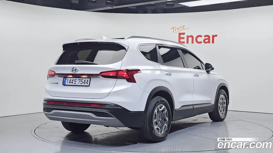 Hyundai Santafe — фото 2