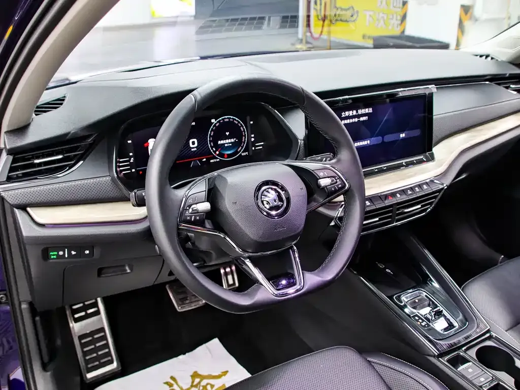 Skoda Octavia — фото 5
