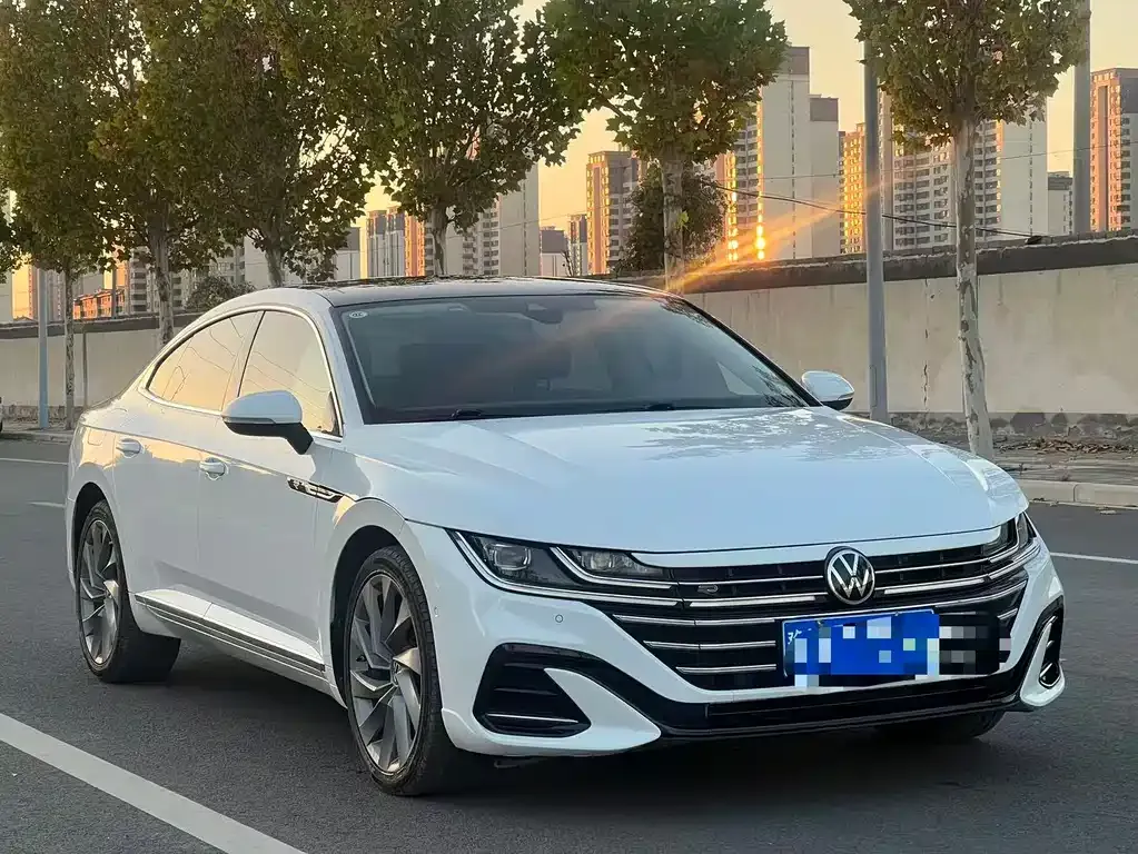 Volkswagen CC — фото 3