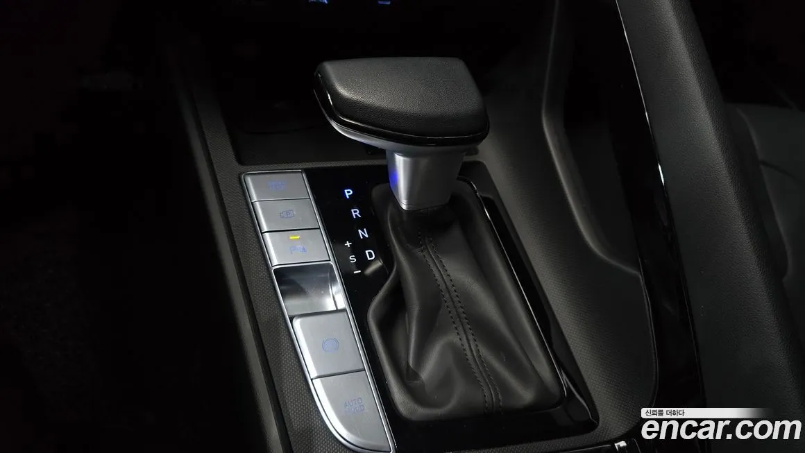 Hyundai AVANTE — фото 9