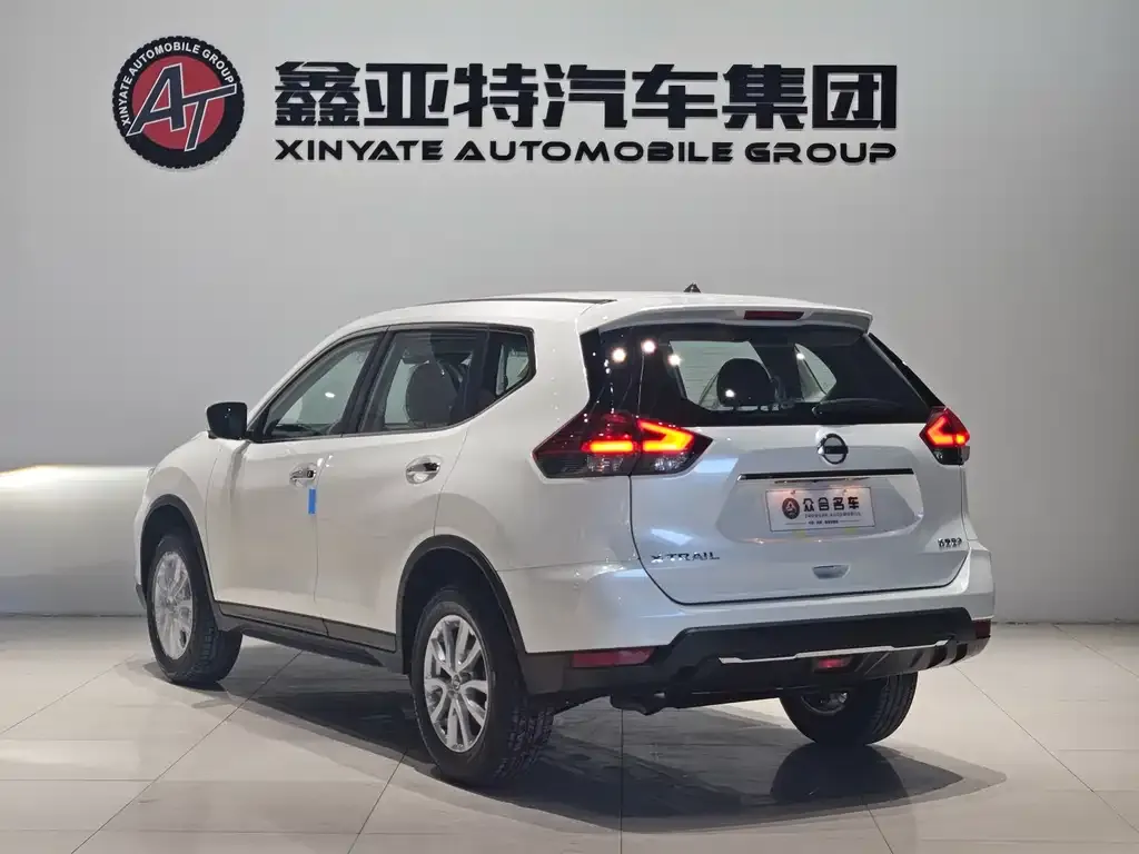 Nissan X-Trail — фото 4