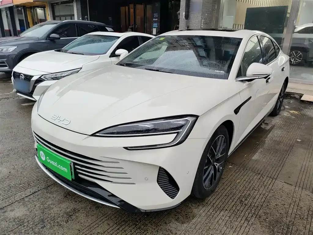 BYD Seal 07 DM-i — фото 2
