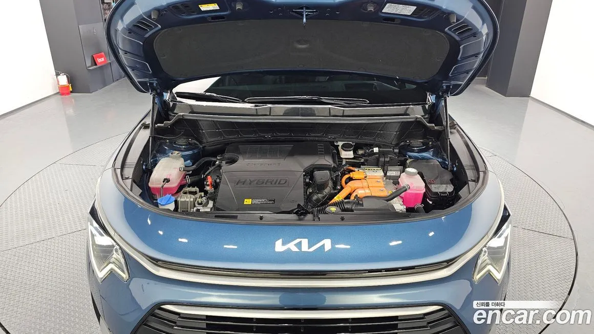 Kia Niro — фото 6