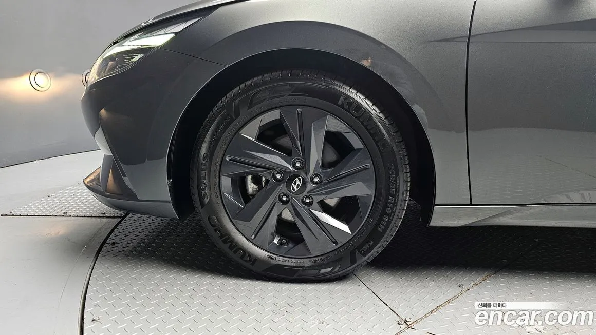 Hyundai AVANTE — фото 5