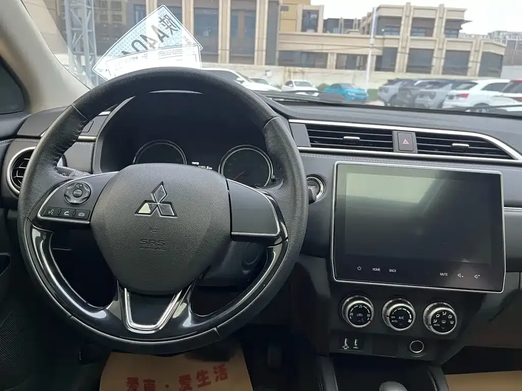Mitsubishi ASX — фото 10