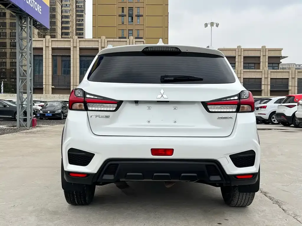 Mitsubishi ASX — фото 5