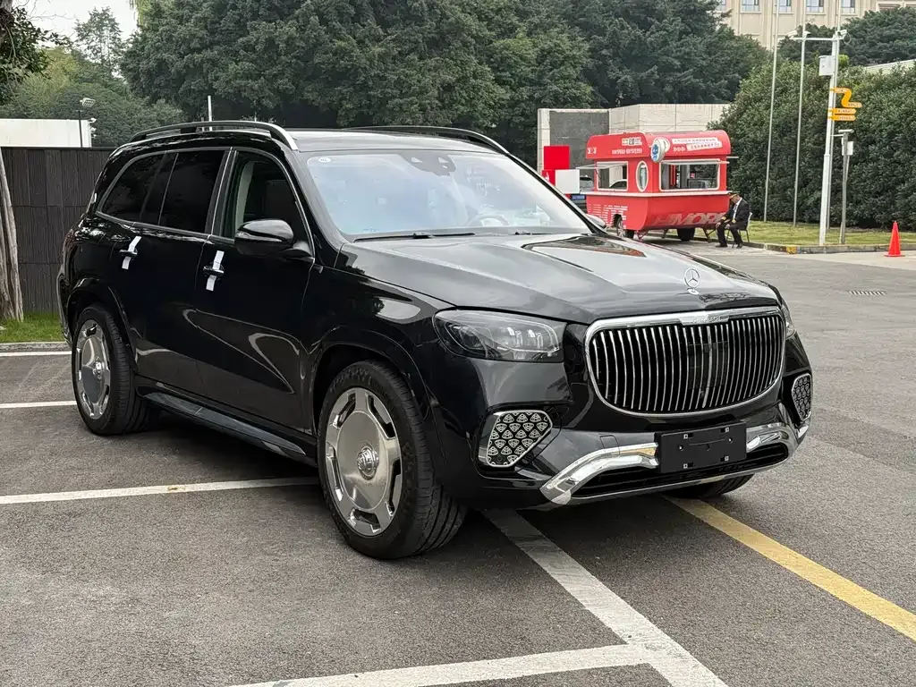 Mercedes-Benz GLS — фото 3