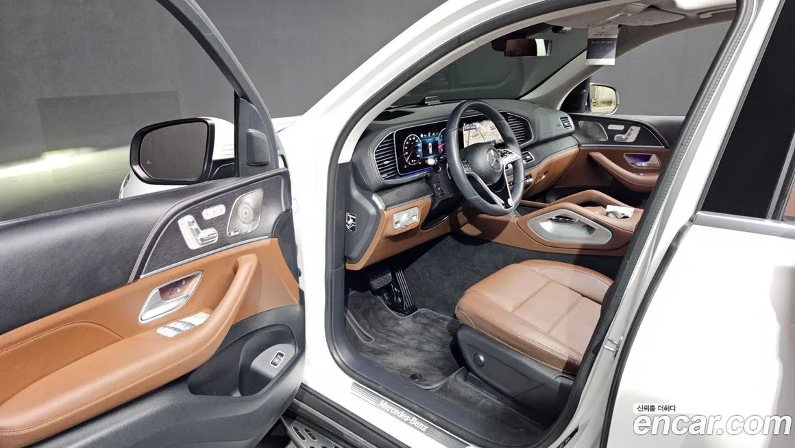 Mercedes-Benz GLE-Class — фото 10
