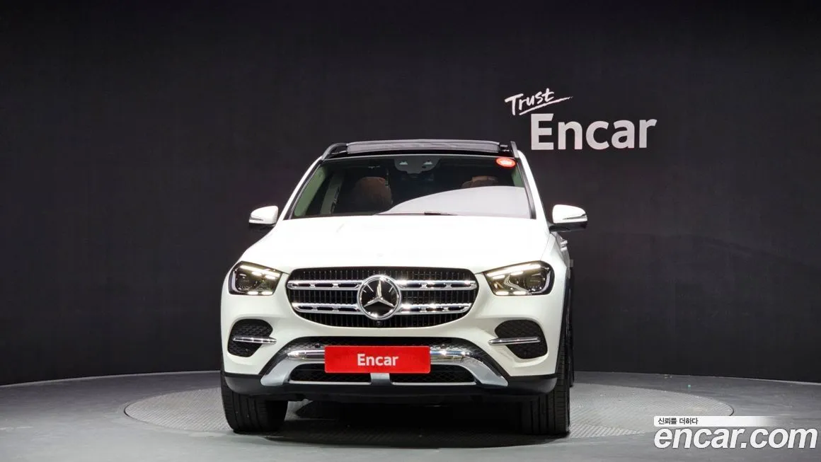 Mercedes-Benz GLE-Class — фото 3