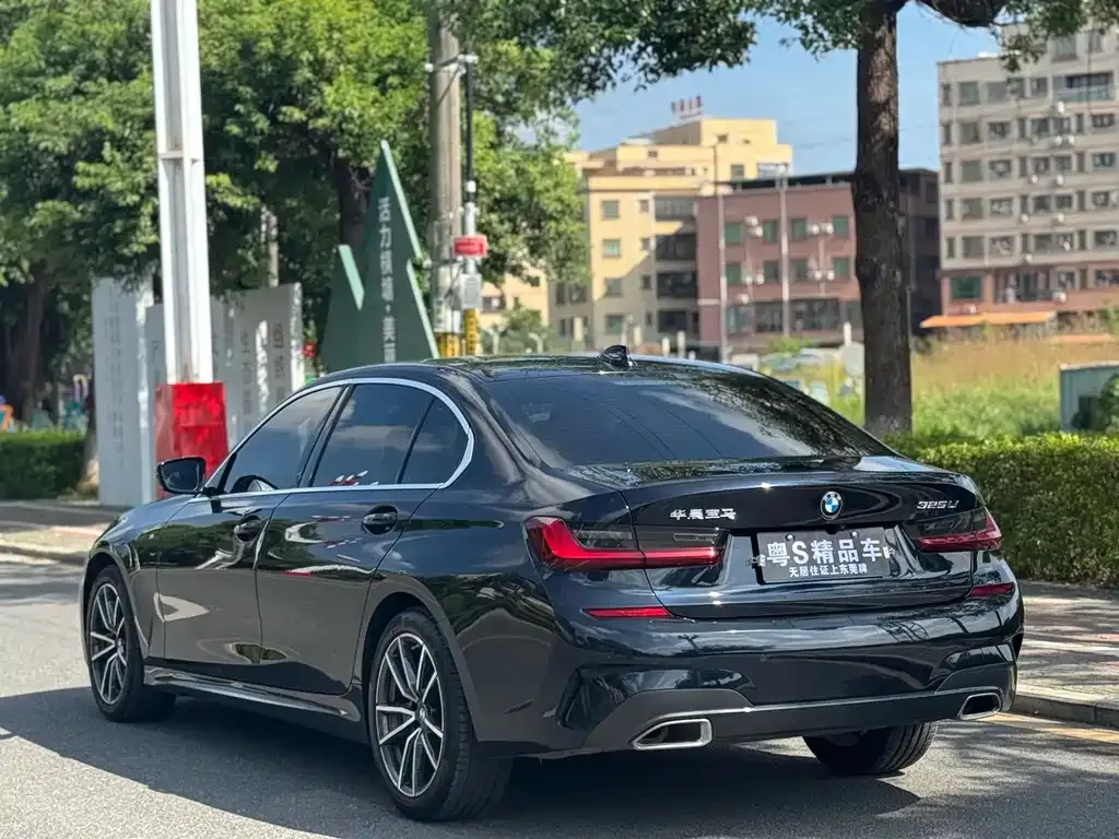 BMW 3 Series — фото 5