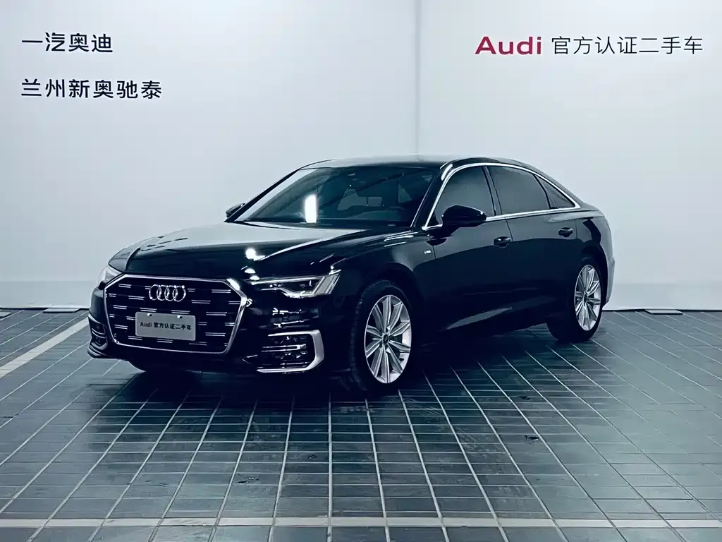 Audi A6L — фото 1