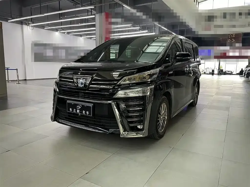 Toyota Vellfire — фото 3