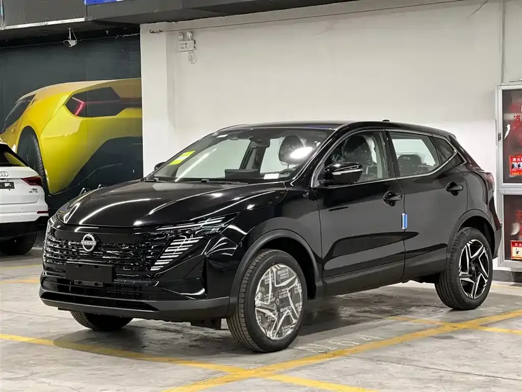 Nissan Qashqai — фото 1