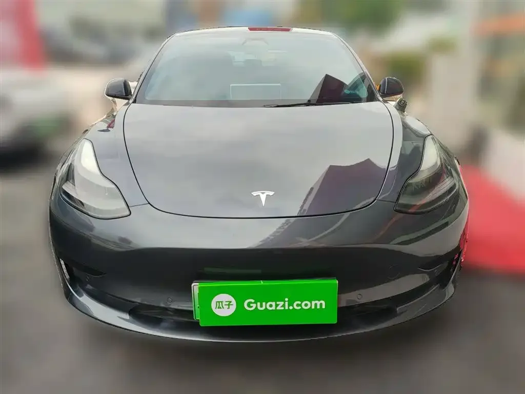 Tesla Model 3 — фото 5