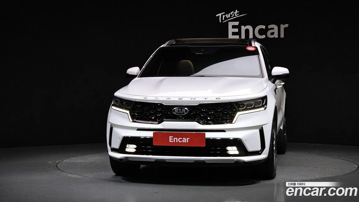 Kia Sorento — фото 3