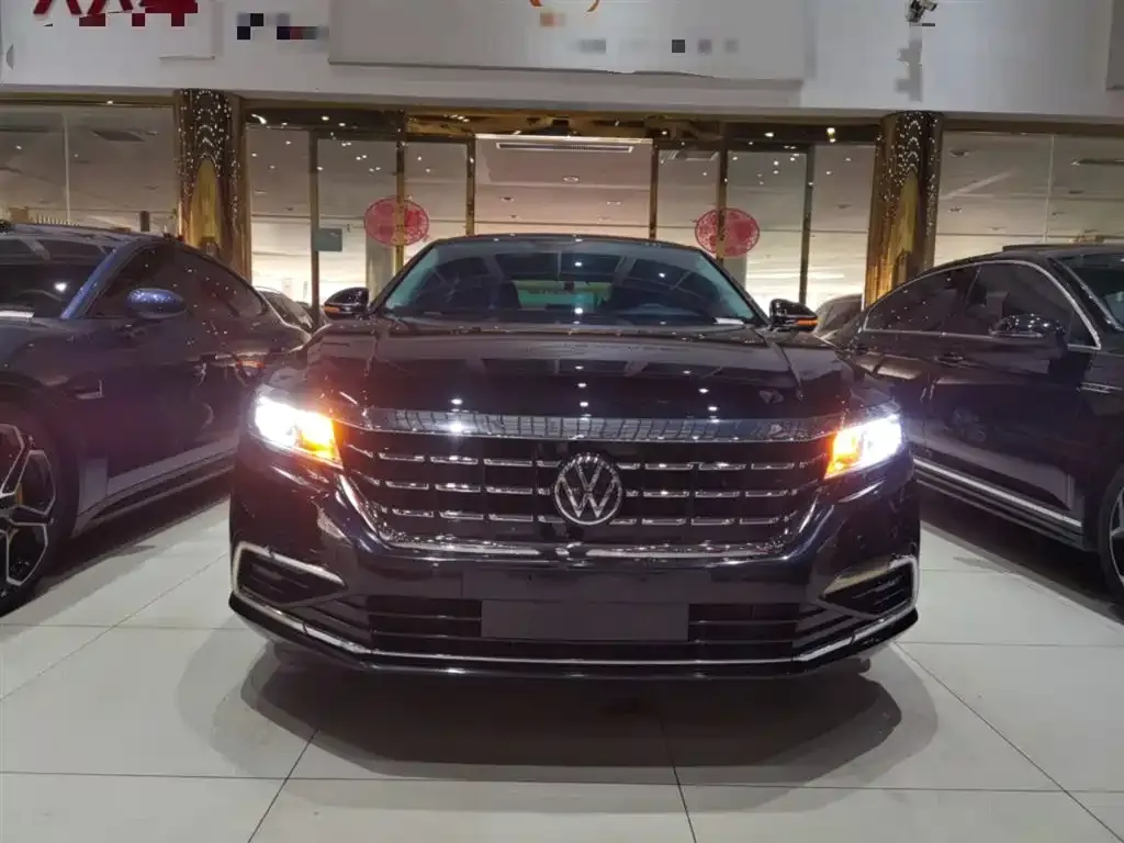 Volkswagen Passat — фото 3