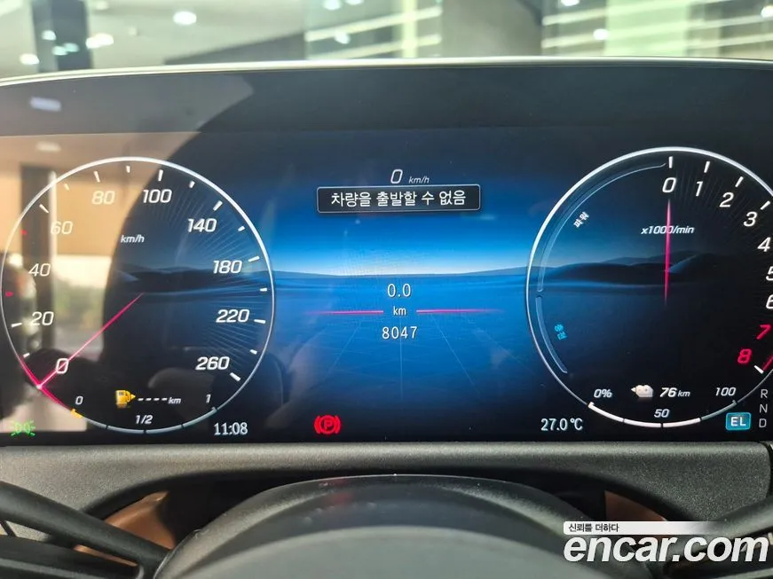 Mercedes-Benz E-Class — фото 8