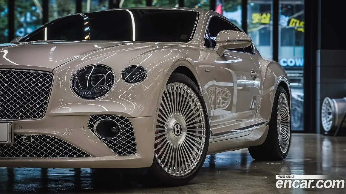 Bentley Continental — фото 5