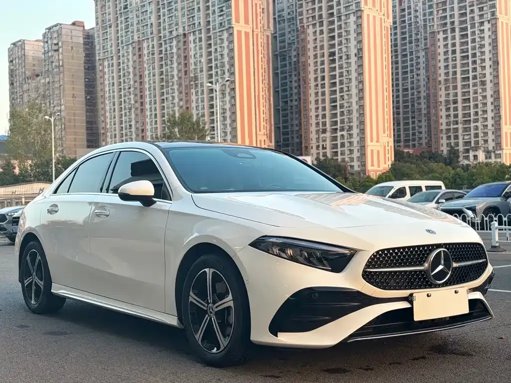 Mercedes-Benz A-Class — фото 3