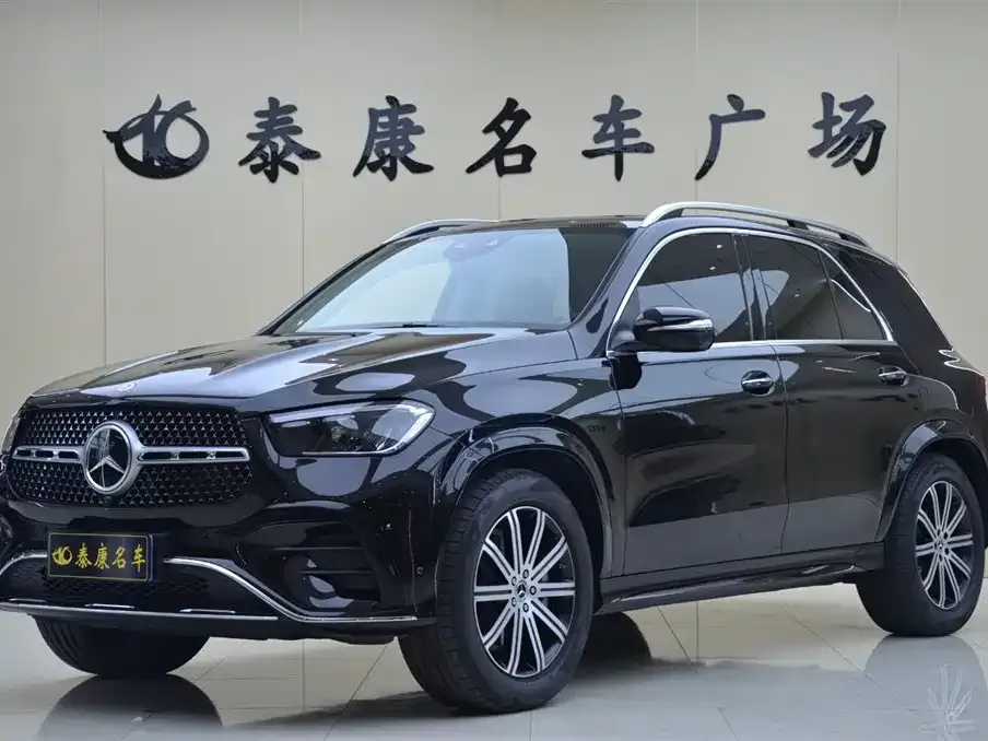 Mercedes-Benz GLE — фото 1