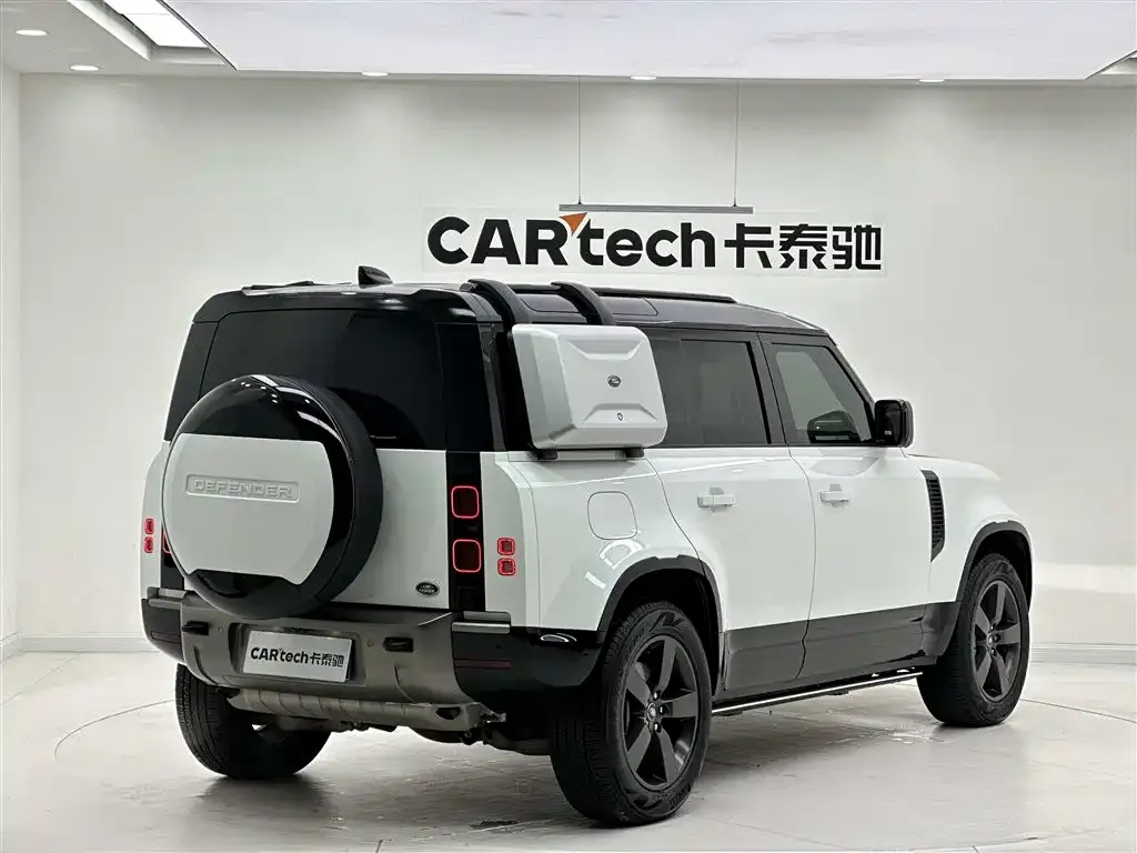 Land Rover Defender — фото 5