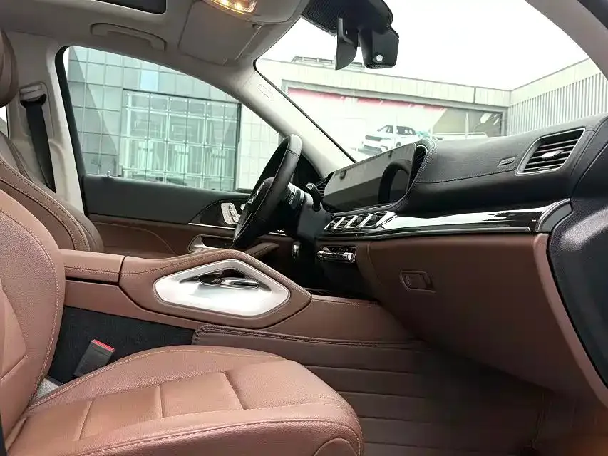 Mercedes-Benz GLE — фото 9