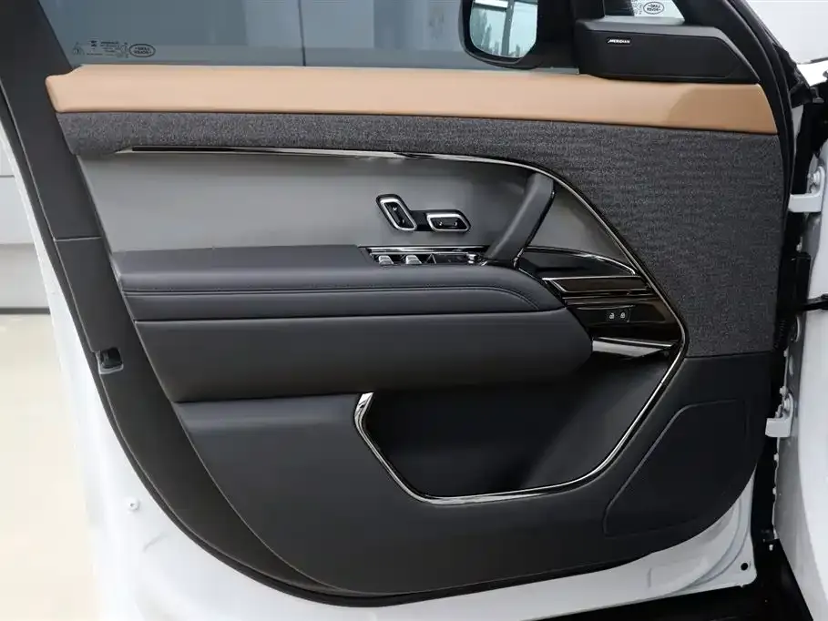 Land Rover Sport — фото 10