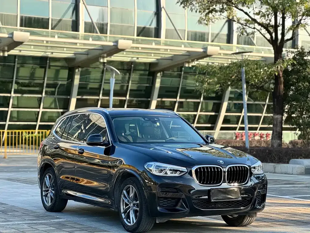 BMW X3 — фото 3