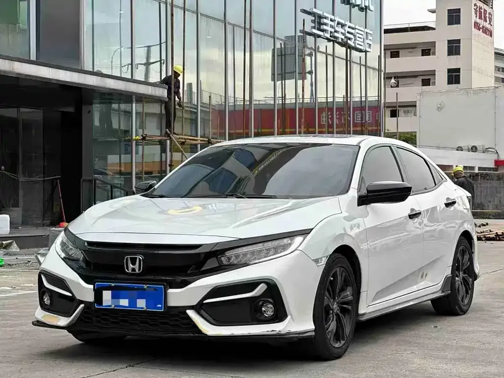 Honda Civic — фото 1