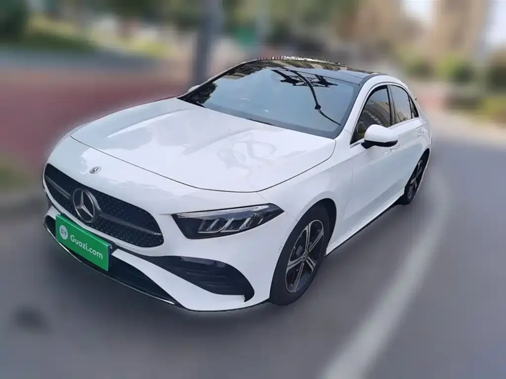 Mercedes-Benz A-Class — фото 1
