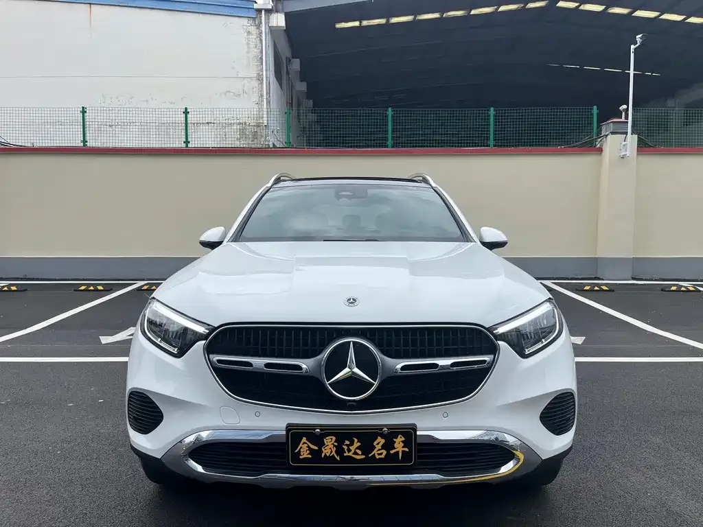 Mercedes-Benz GLC — фото 1