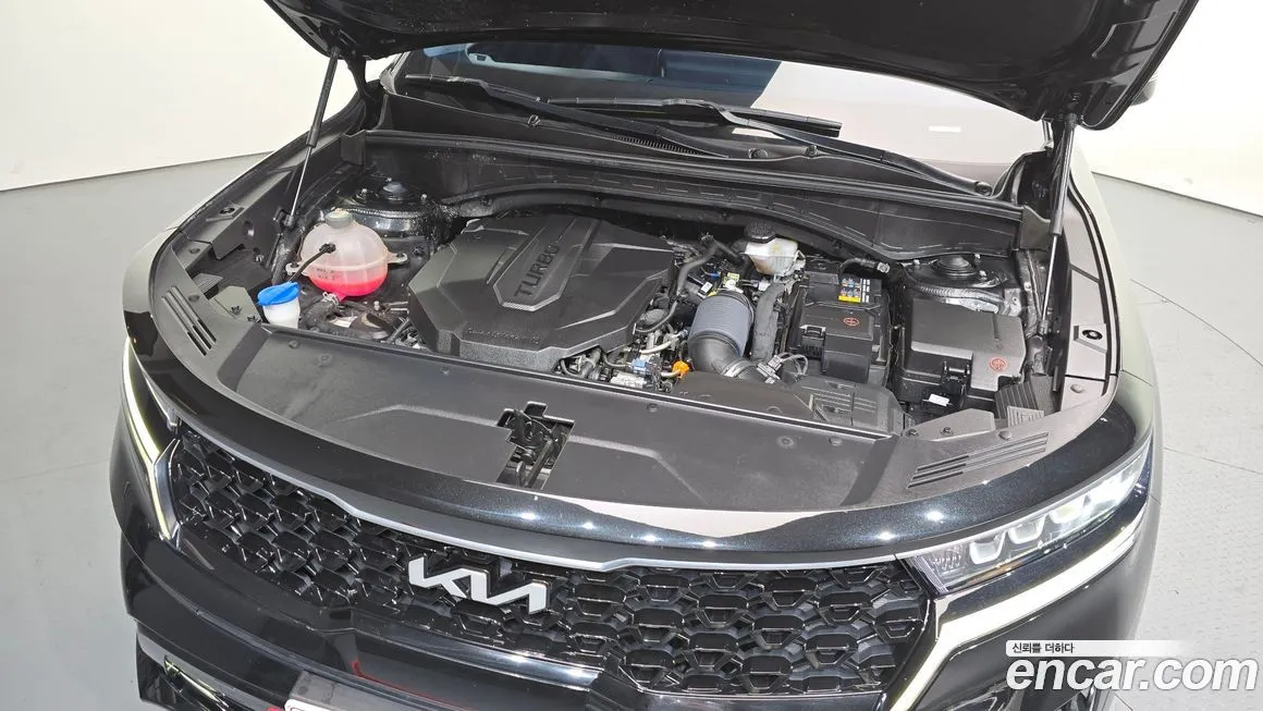 Kia Sorento — фото 6