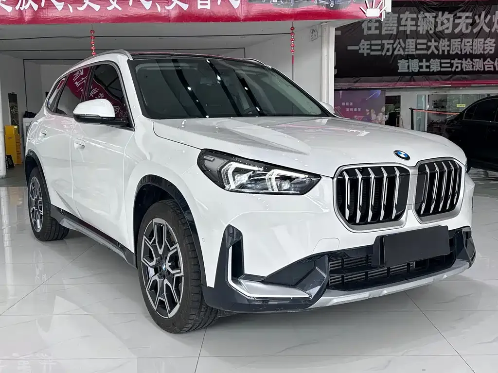 BMW X1 — фото 3